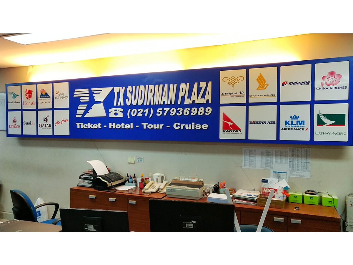 Kantor TX Travel Sudirman Plaza
